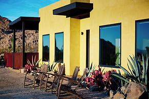 Sacred Sands - Lobo Luna