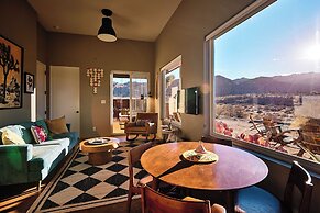 Sacred Sands - Lobo Luna