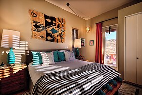 Sacred Sands - Lobo Luna