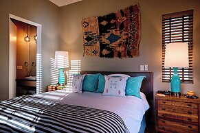 Sacred Sands - Lobo Luna