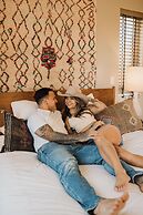 Sacred Sands - Lobo Luna