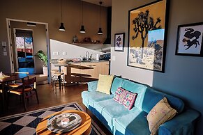 Sacred Sands - Lobo Luna