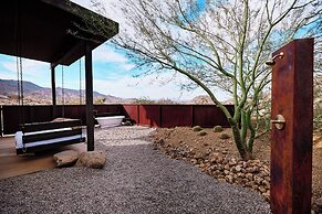 Sacred Sands - Lobo Luna