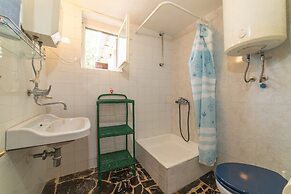 Perfect Beachfront Getaway Ideal for Families