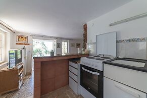 Perfect Beachfront Getaway Ideal for Families