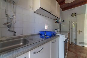 Perfect Beachfront Getaway Ideal for Families