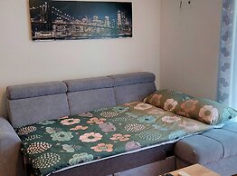 Exquisite Crikvenica Apartment With Balcony