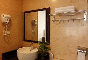 Hoang Lan Hotel KDT Van Quan - BAYLUXURY