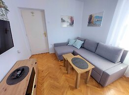 Sea View Crikvenica Apartment With Balcony and Free Wifi