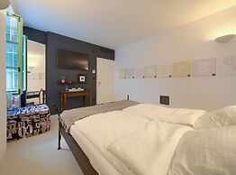 Vibrant and Elegant Downtown Krk Apartments