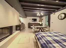 Vibrant and Elegant Downtown Krk Apartments