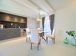 Vibrant and Elegant Downtown Krk Apartments