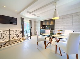 Vibrant and Elegant Downtown Krk Apartments