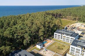 Beachfront Apartment, Summer Pool air Conditioning