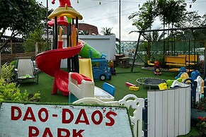 SMDP Resort Hotel CamSur