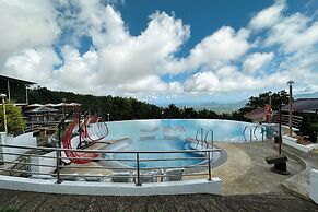 SMDP Resort Hotel CamSur