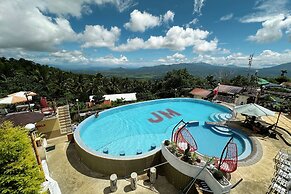 SMDP Resort Hotel CamSur