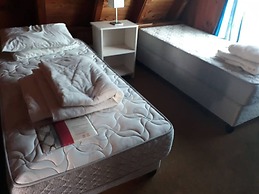 Holiday House Close To The Beach And Lagoon