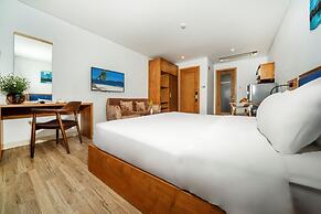 DOMA by HSuites Hotel & Apartment