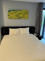 DOMA by HSuites Hotel & Apartment