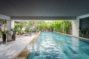 DOMA by HSuites Hotel & Apartment