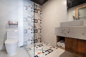 DOMA by HSuites Hotel & Apartment