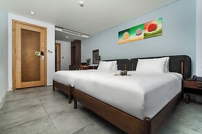 DOMA by HSuites Hotel & Apartment