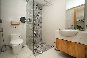 DOMA by HSuites Hotel & Apartment