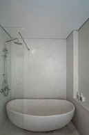 DOMA by HSuites Hotel & Apartment