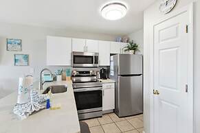 Grand Beach Resort 105