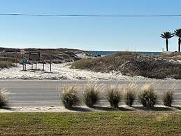 Grand Beach Resort 105