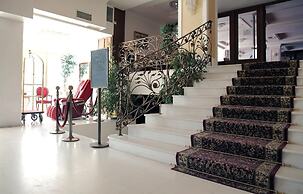 EONA BEACH RESORT by Greek Pride