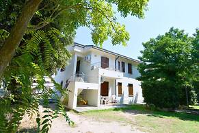 Flat With Shared Garden 200 mt From the sea