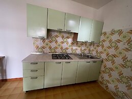 Flat With Shared Garden 200 Metres From the sea