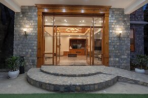 River Heritage Resort