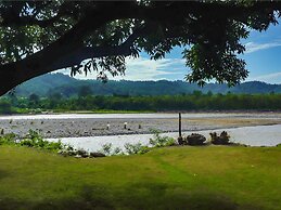 River Heritage Resort