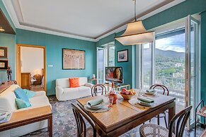 Simply Romantic Sea View