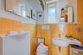 Simply Romantic Sea View