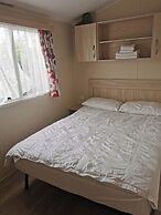 3 Bedroom Mersea Beach Retreat-getaway by the Sea