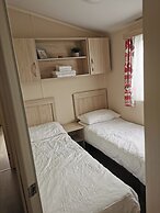 3 Bedroom Mersea Beach Retreat-getaway by the Sea