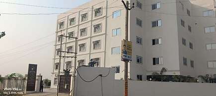 Hotel Ram Janki Palace