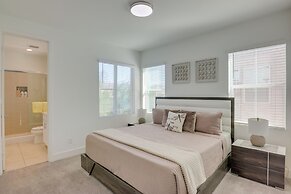 2 Mi to Fantasy Springs Casino: Lakefront Retreat!