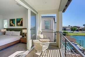 2 Mi to Fantasy Springs Casino: Lakefront Retreat!