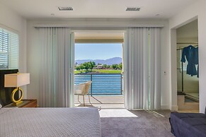 2 Mi to Fantasy Springs Casino: Lakefront Retreat!