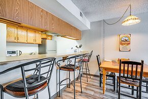 Steps to Main Street: Mtn-view Frisco Condo