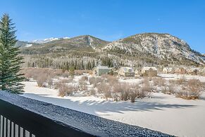 Steps to Main Street: Mtn-view Frisco Condo