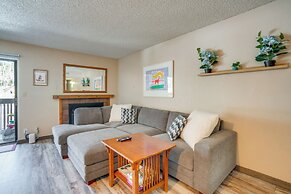 Steps to Main Street: Mtn-view Frisco Condo