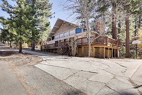 1 Mi to Skiing & Hiking: Big Bear Cabin
