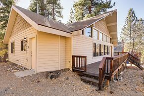 1 Mi to Skiing & Hiking: Big Bear Cabin