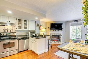 Romantic Ski Haven w/ Balcony: Brian Head Studio